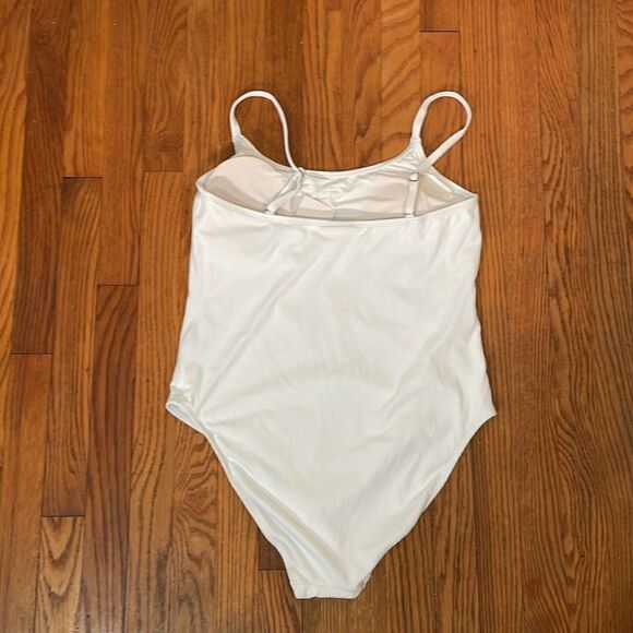 Andie The Amalfi One Piece LT Swimsuit Ribbed White plus size XL NWT long torso - Picture 3 of 8